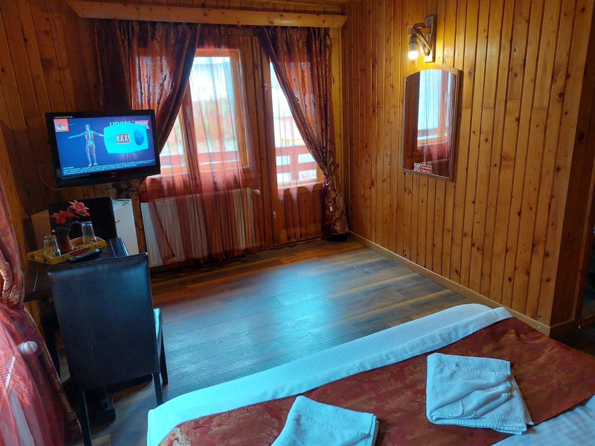 La Cristina Hotel Sinaia Exterior photo